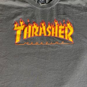 🔥Thrasher tee grey 🔥